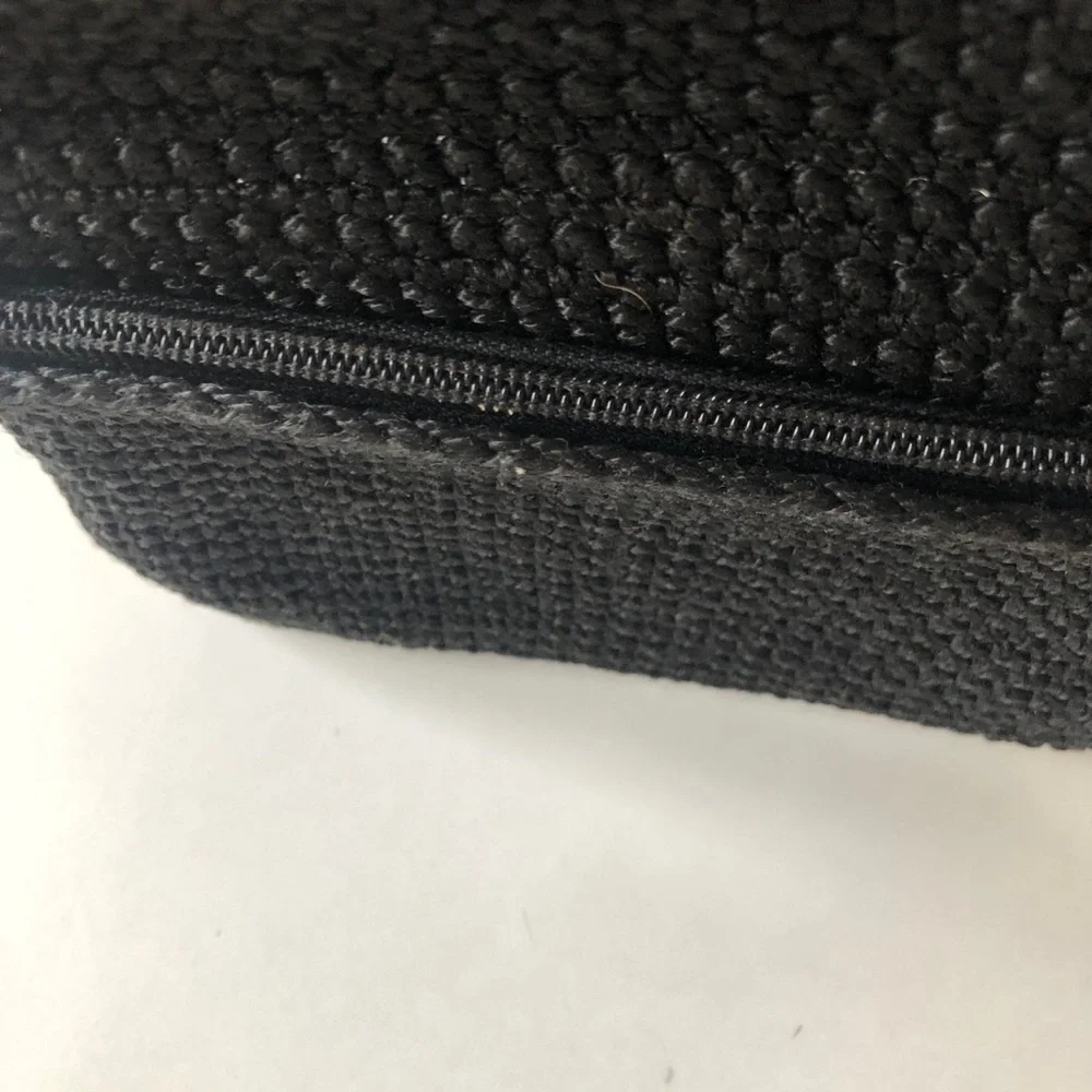 BLACK CROCHET SMALL WALLET CLUTCH